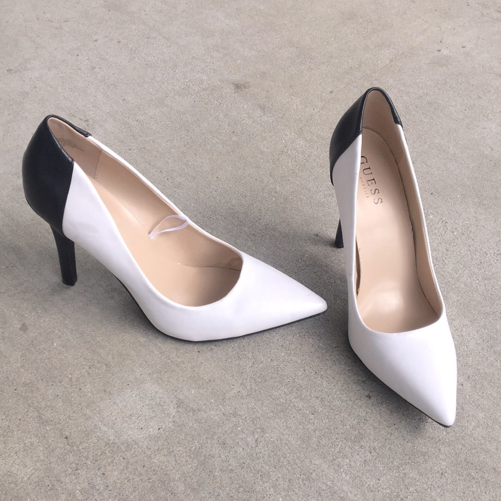 🖤🤍GUESS pumps🖤🤍